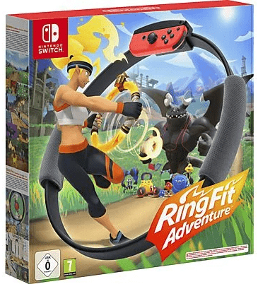 Verpackung von „Ring Fit Adventure“ für Nintendo Switch. Im Vordergrund eine sportliche Spielfigur mit einem Trainingsring (Ring-Con), der an einen Fitnessreifen erinnert. Im Hintergrund eine bunte Fantasiewelt mit Monstern. Ein Fitnessspiel, das körperliche Aktivität mit Rollenspiel-Elementen kombiniert. USK 0.